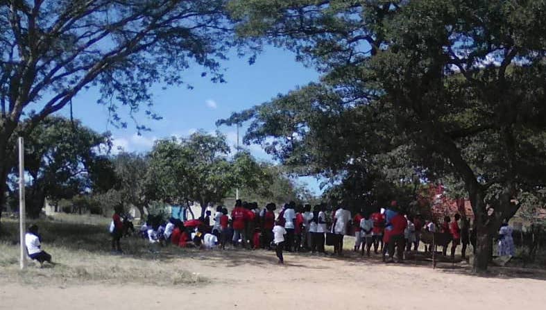 The children gather to watch sports day